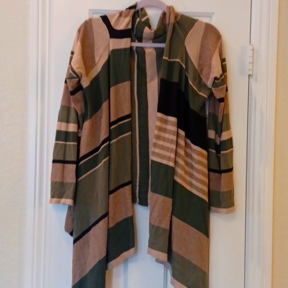 *Max Edition Sweater LRG/XL